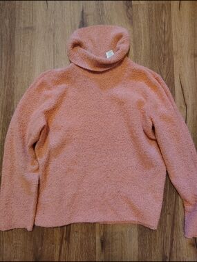JH Collectibles Peach-Pink Turtleneck Sweater